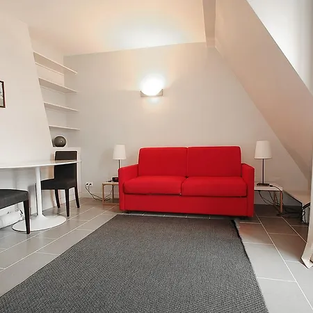 Apartment Bridgestreet Champs Elysees Paris