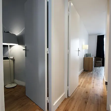 Bridgestreet Champs Elysees Apartment *