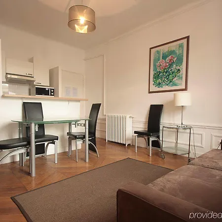 Bridgestreet Champs Elysees Apartment Paris